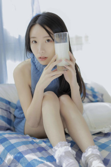侯龙涛施雅
